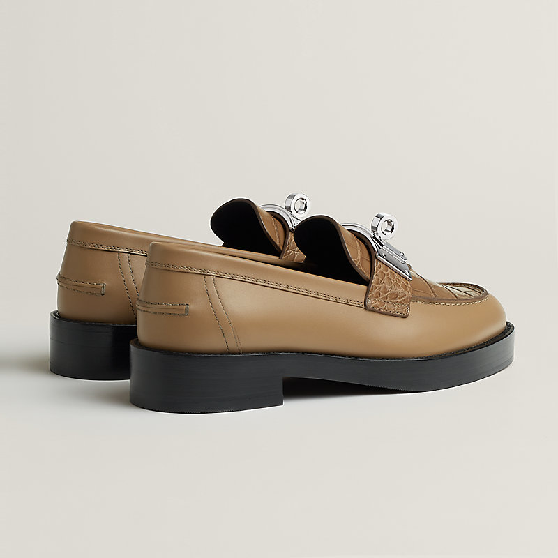 モカシン 《ホット》 - ベージュ | Hermès - エルメス-公式サイト